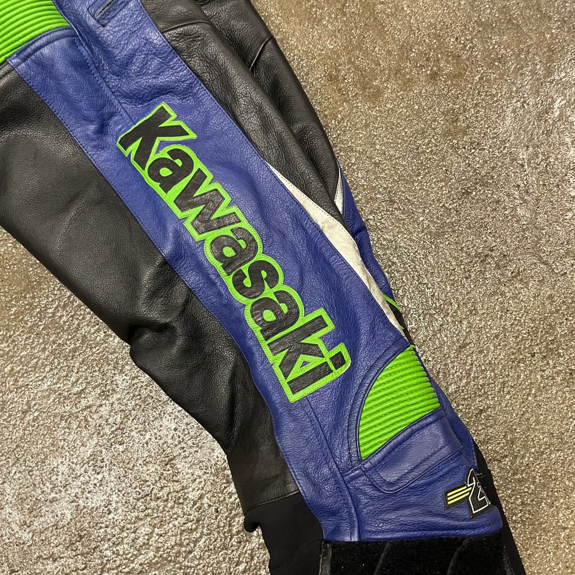 Kawasaki 모터싸이클 레이싱 팬츠 (30“) 상품이미지2