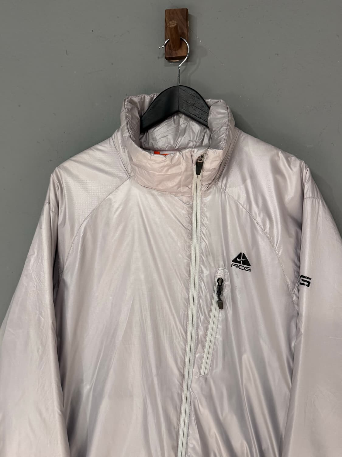 나이키 ACG 라이트 비대칭 패디드 경량자켓  상품이미지3