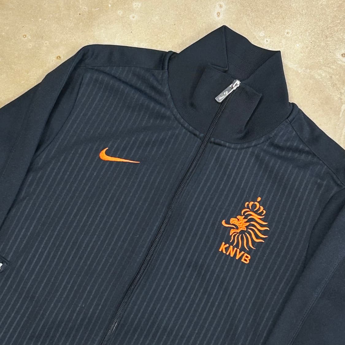 M 나이키 네덜란드 축구 블랙 트랙탑 상품이미지1