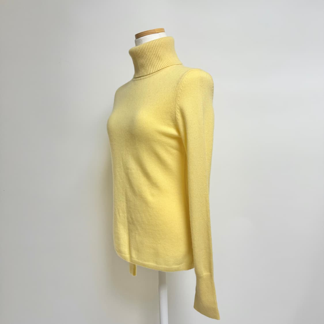 [캐시미어 100%] 유니클로 터틀넥 목폴라 니트 M 상품이미지2