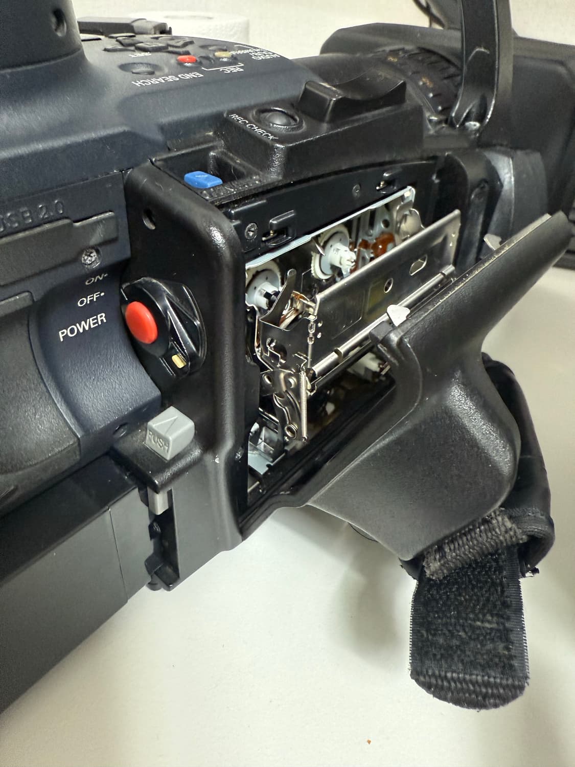 Panasonic AG-HVX200AAN P2캠코더 상품이미지7