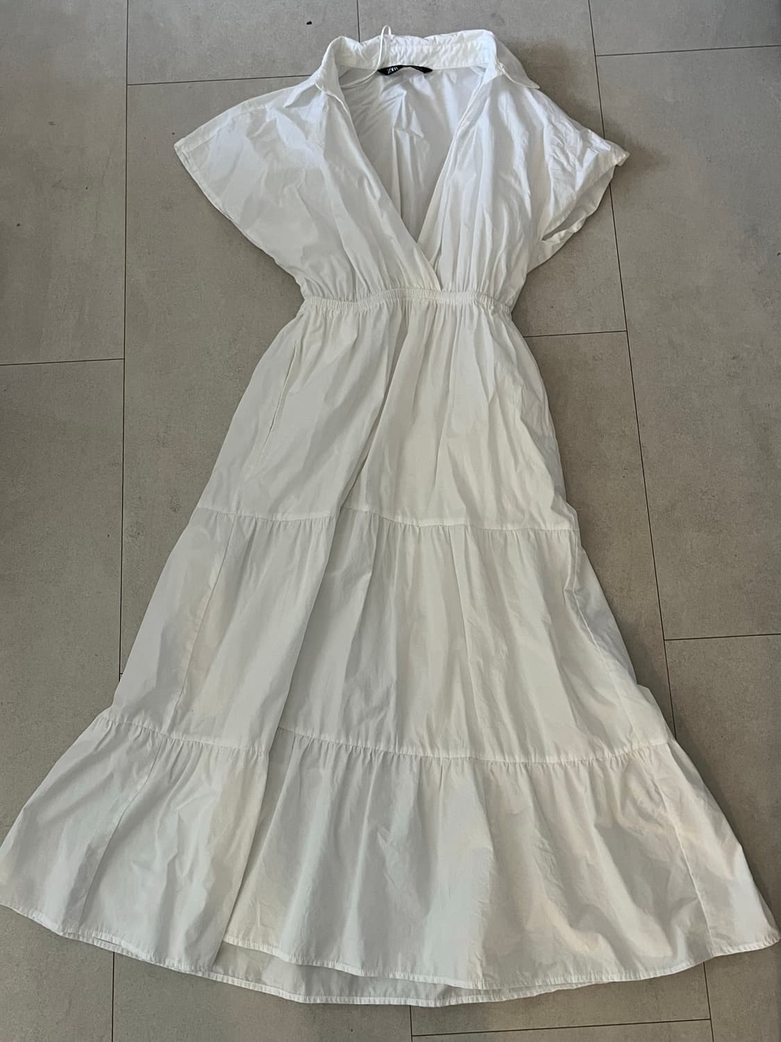 자라 화이트 원피스 s 상품이미지1