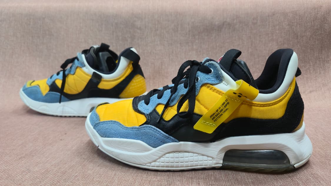 나이키 275mm- 조던 MA2 유니버시티 골드 상품이미지4