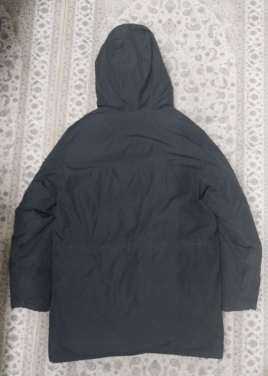 칼하트 블랙 후드 패딩 S (크게나옴) 상품이미지4