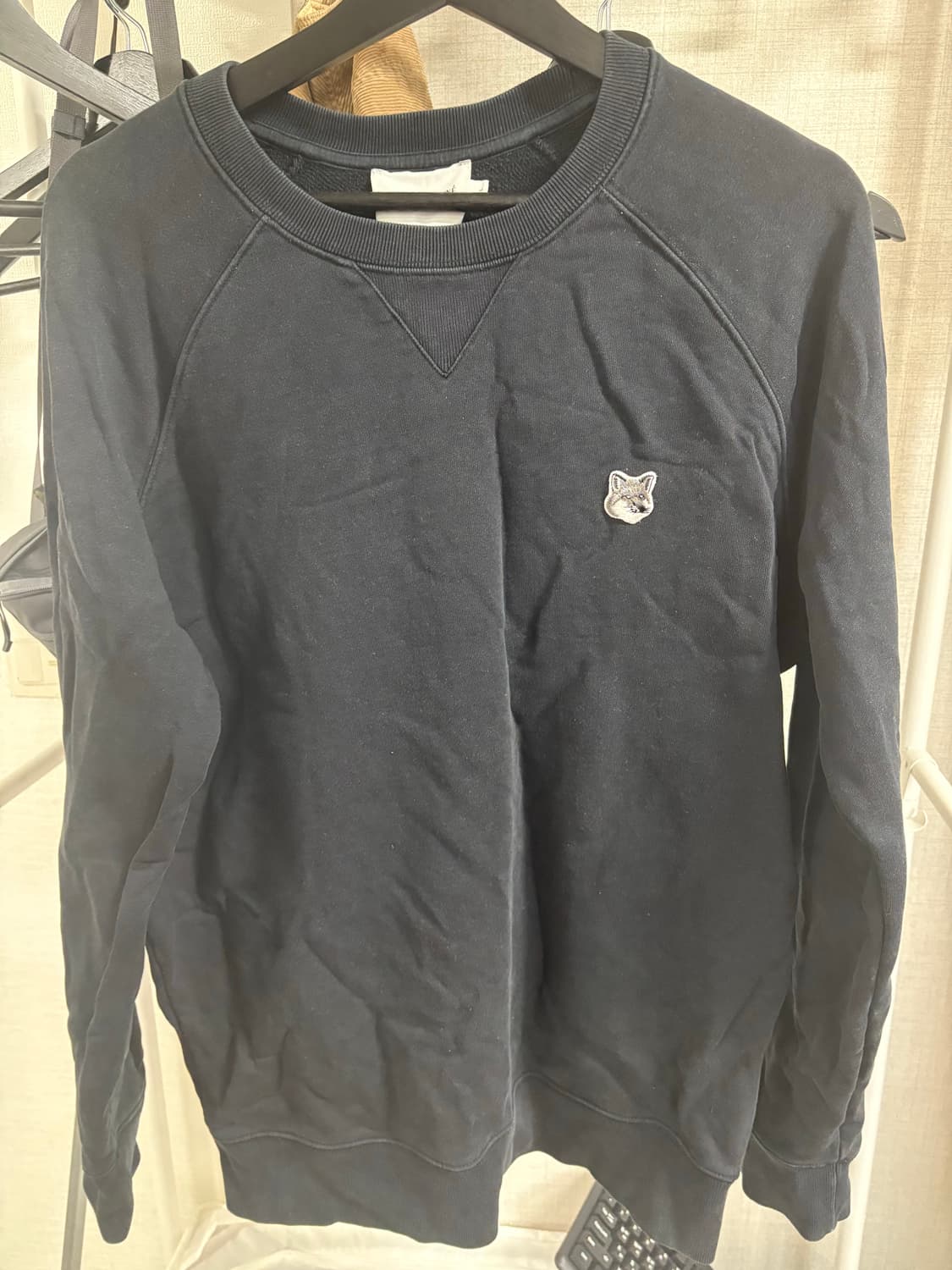 메종키츠네 그레이 폭스 헤드 패치 맨투맨 블랙 상품이미지1