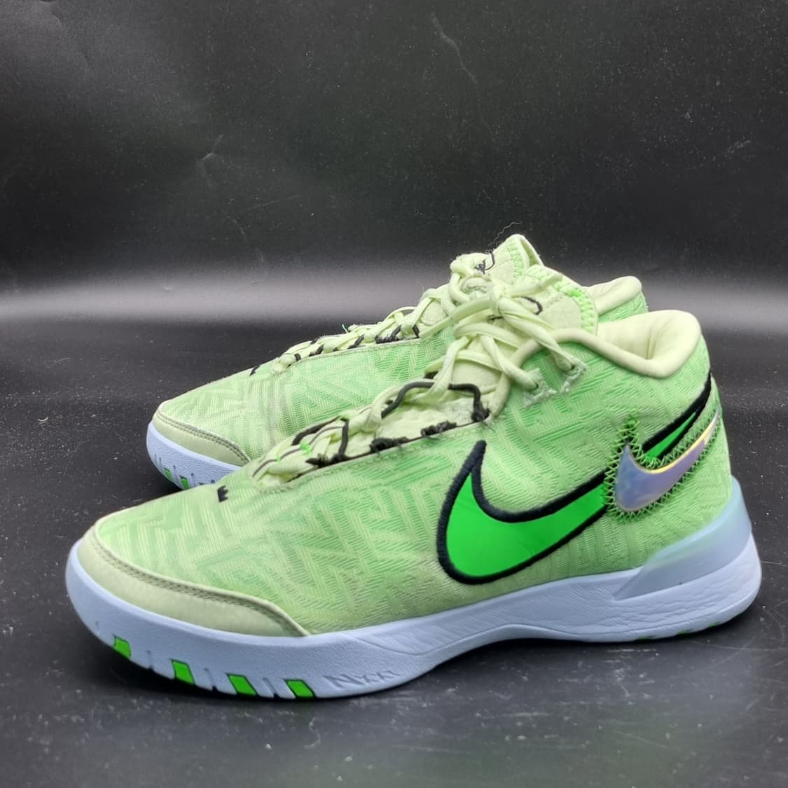 나이키 줌르브론nx xxt 농구화 250. 상품이미지1