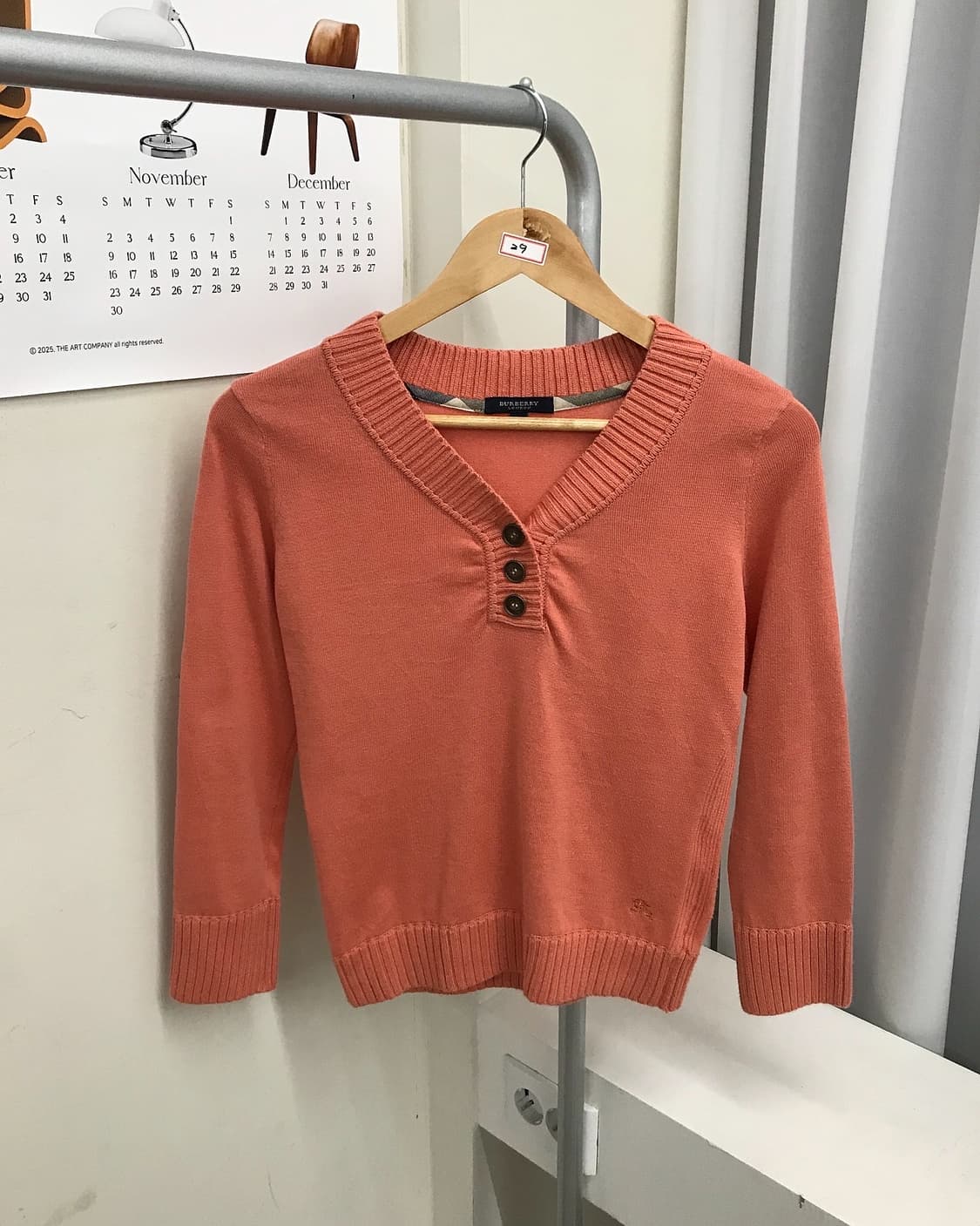 버버리 로고 금장 니트 상품이미지1