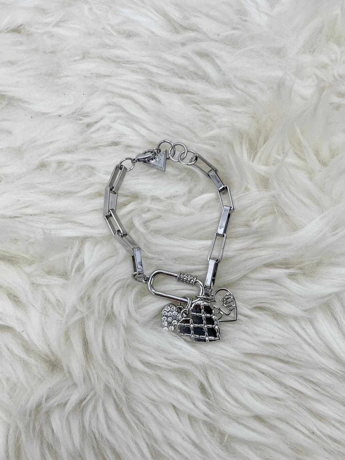 게스 체인 하트 팔찌 상품이미지1