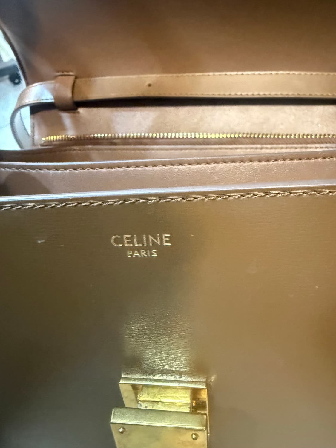 정품 셀린느 클래식박스 크로스백 팝니다 상품이미지8