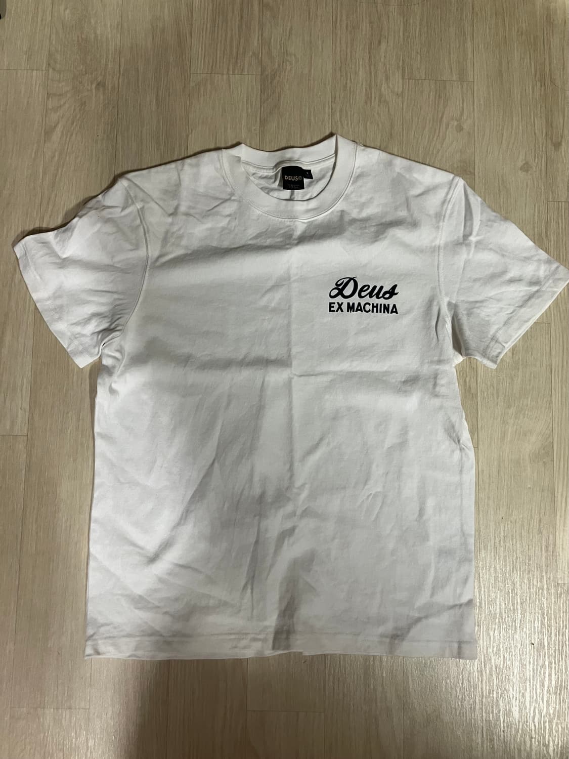 데우스 하라주쿠 티셔츠 s사이즈 상품이미지1