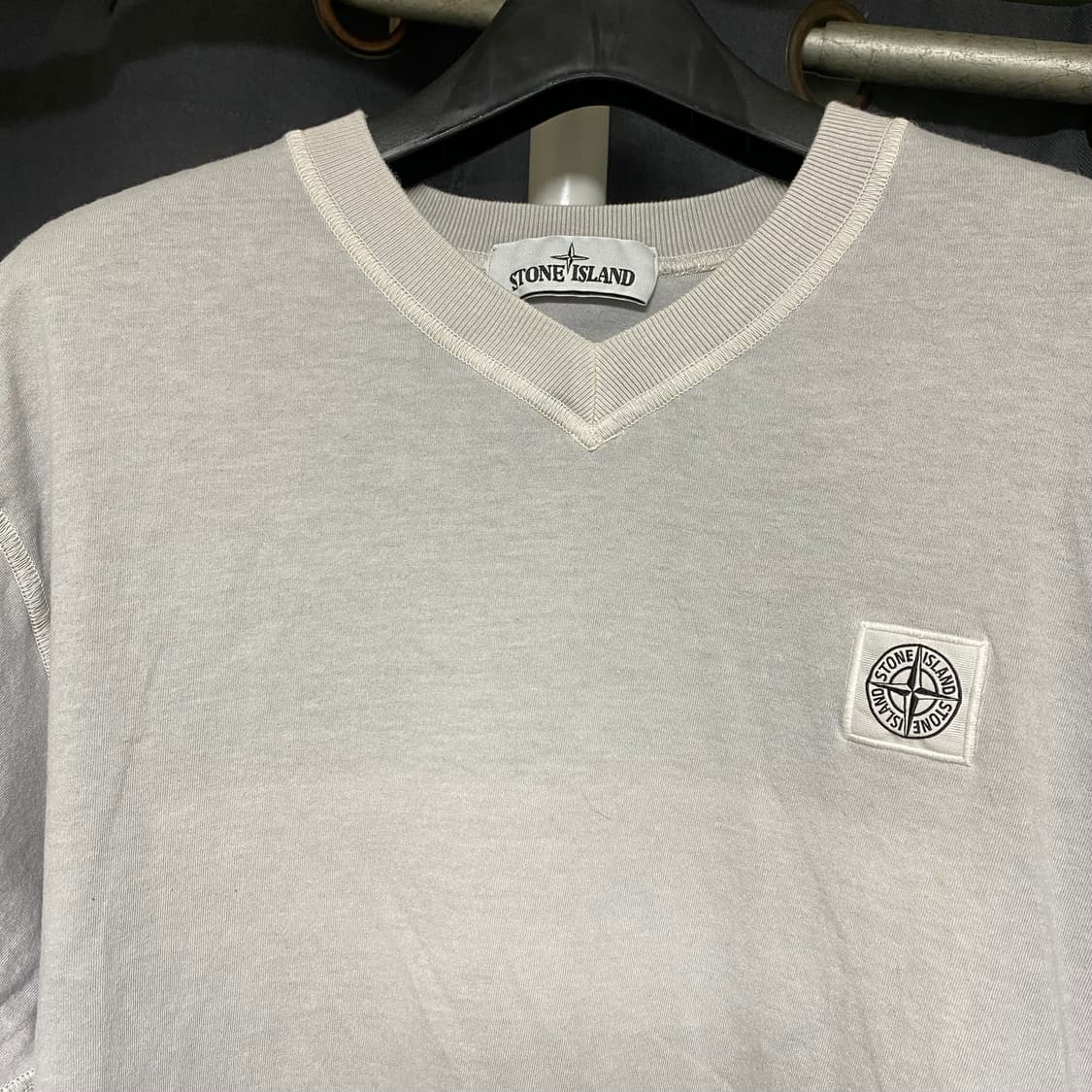 스톤 아일랜드 브이넥 반팔 L 상품이미지2