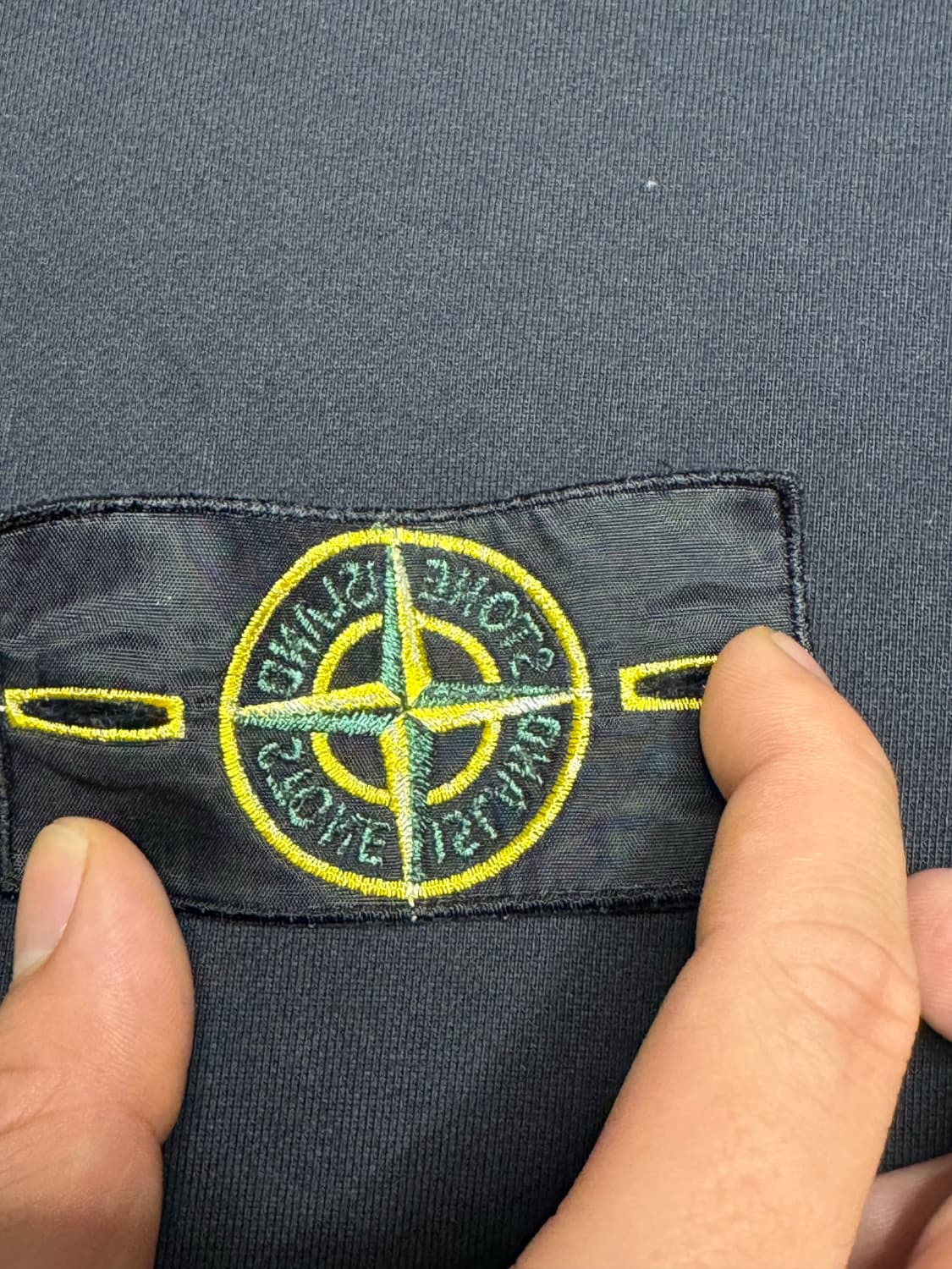 [L]스톤아일랜드 크루넥 블랙 맨투맨 상품이미지4