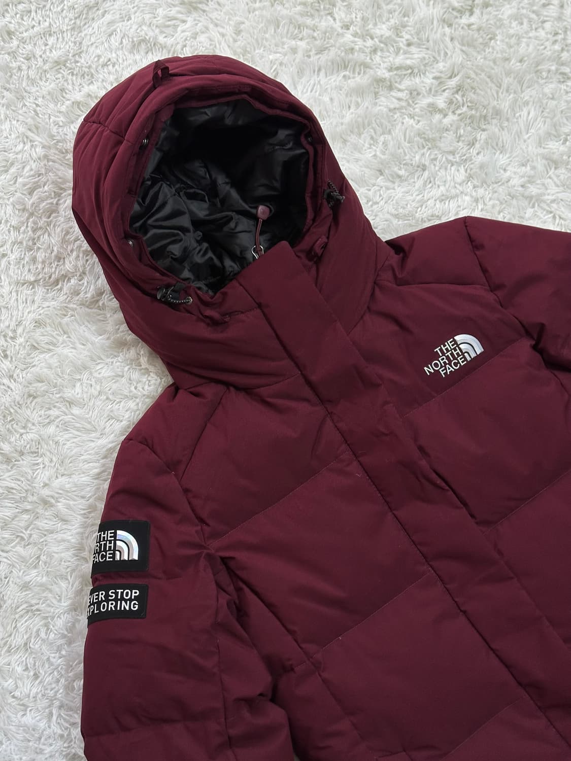 노스페이스 여성 패딩 M/90 버건디 상품이미지2