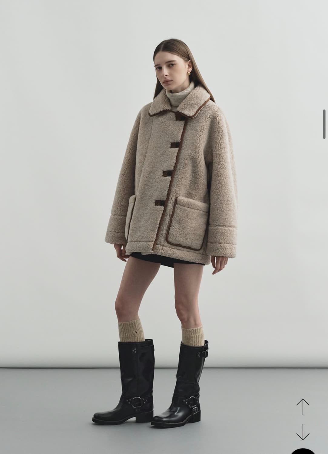 몽돌 리버시블 무스탕 (1회 착용) 상품이미지3