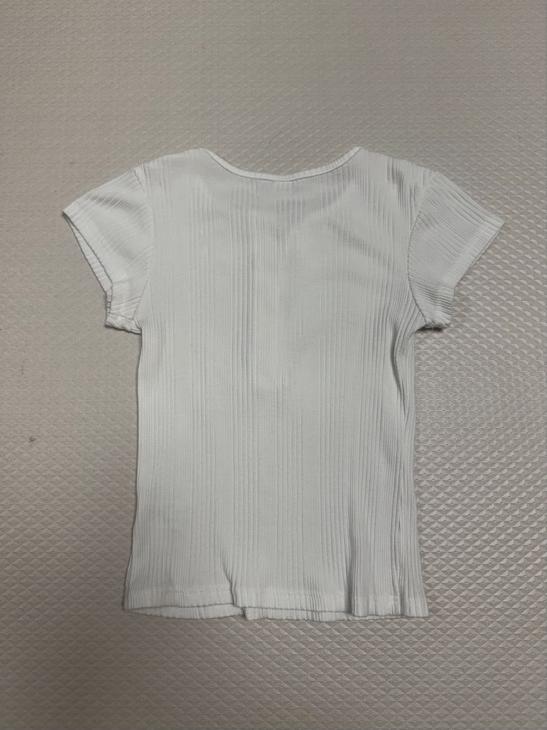 이네기 Silvery Button top 상품이미지3