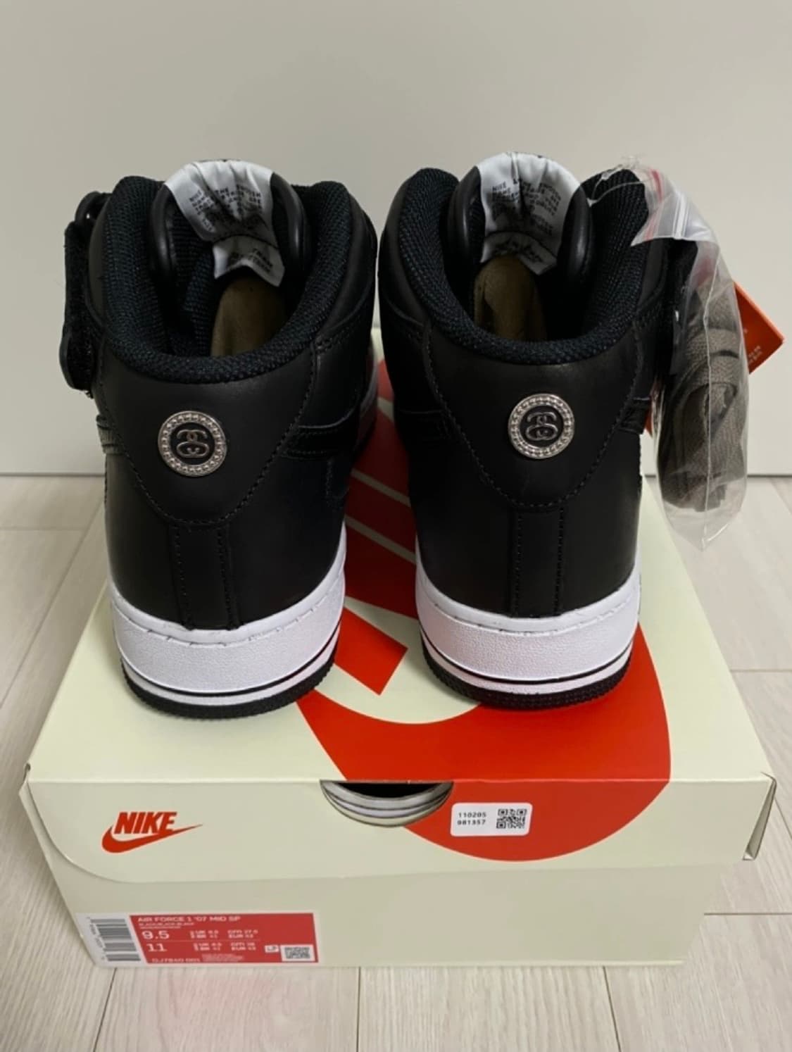 STUSSY X NIKE AIR FORCE 1 MID SP BLACK 상품이미지4