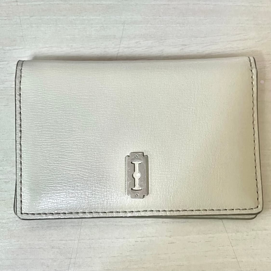 [분크] 아이보리 반지갑 상품이미지1