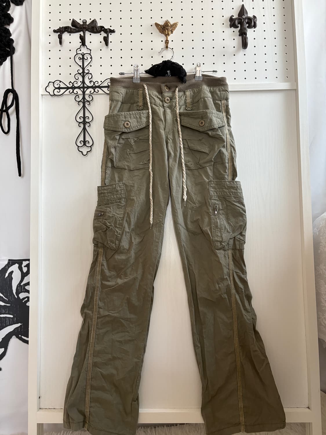 • Light khaki low banding cargo pants   상품이미지2