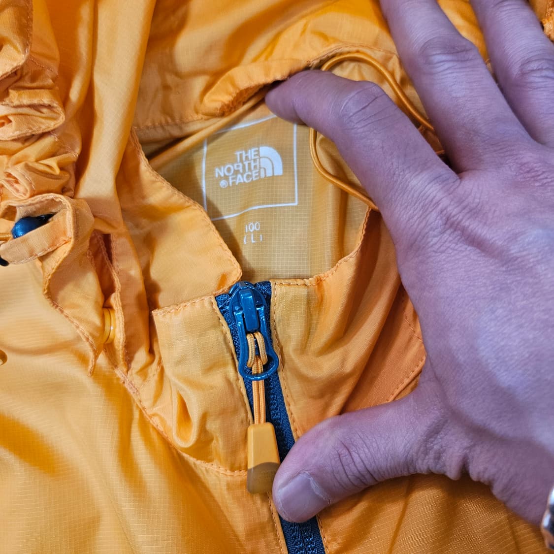 노스페이스 빈티지 컬러블럭 경량 바람막이 자켓 상품이미지4