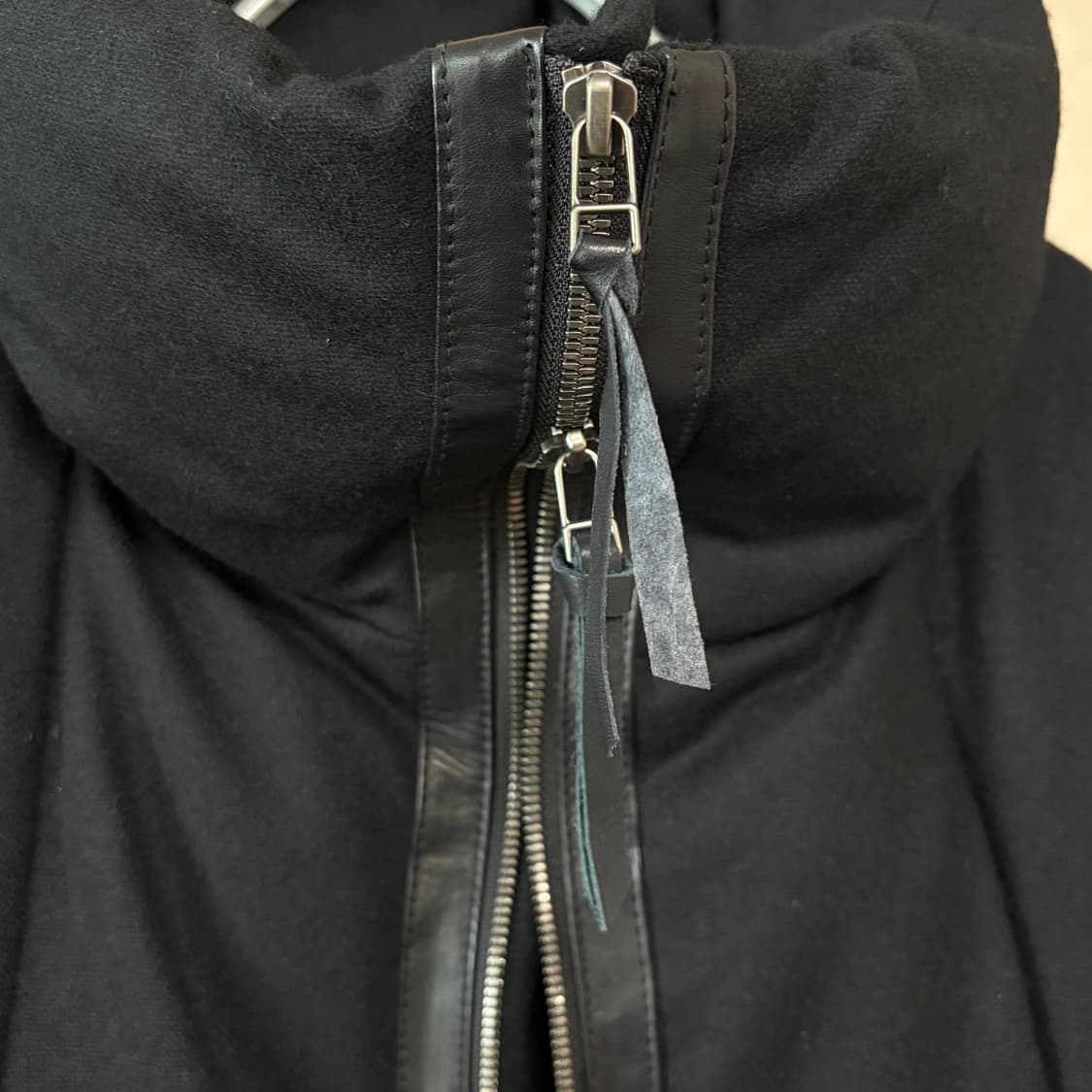 [3] The viridi anne FW14 하이넥 레더 다운재킷 상품이미지3