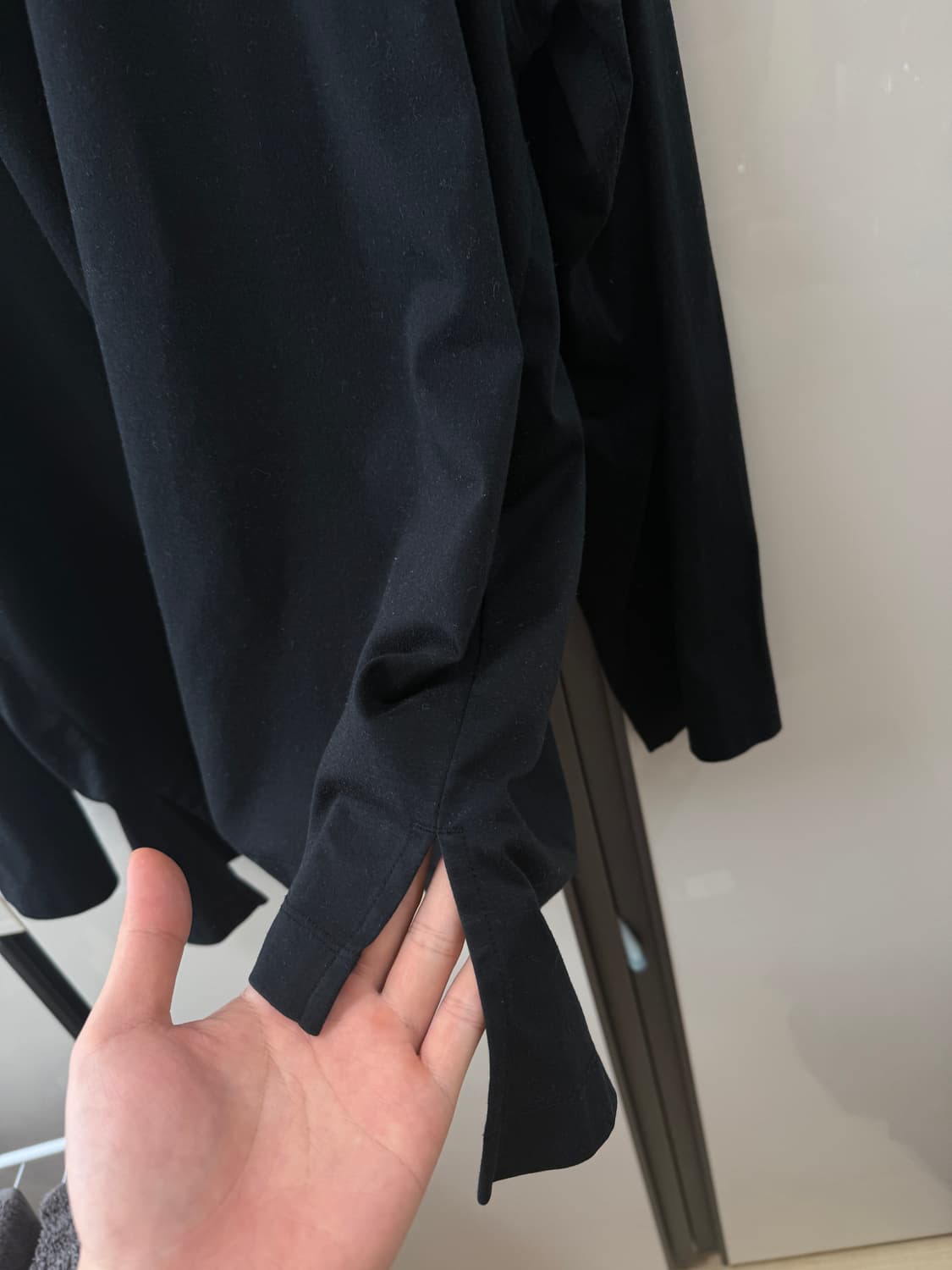 [48]우영미 로고 롱슬리브 블랙 상품이미지4