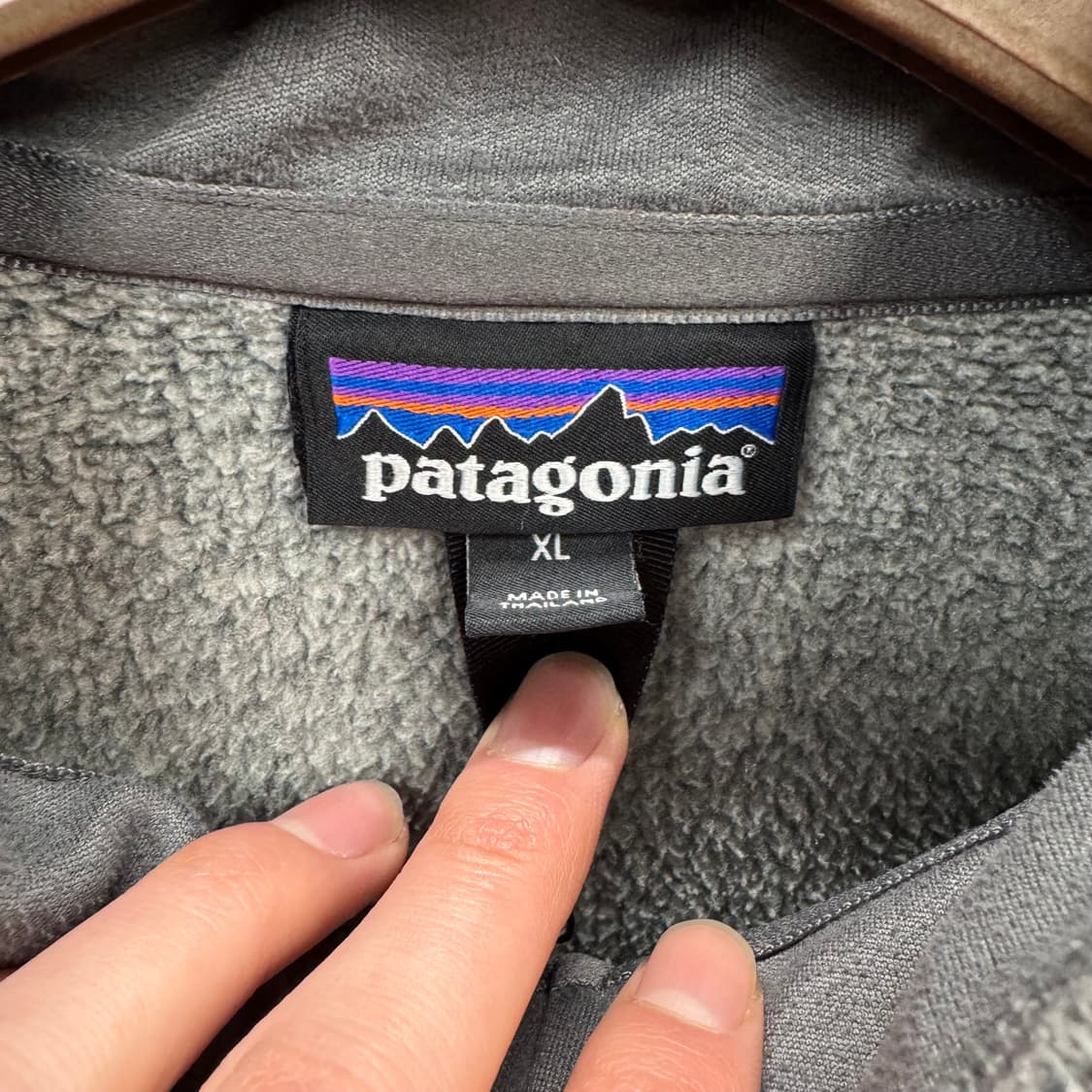 파타고니아 베터 스웨터 하프 집업 전면 집업 포켓 포인트 그레이 상품이미지6
