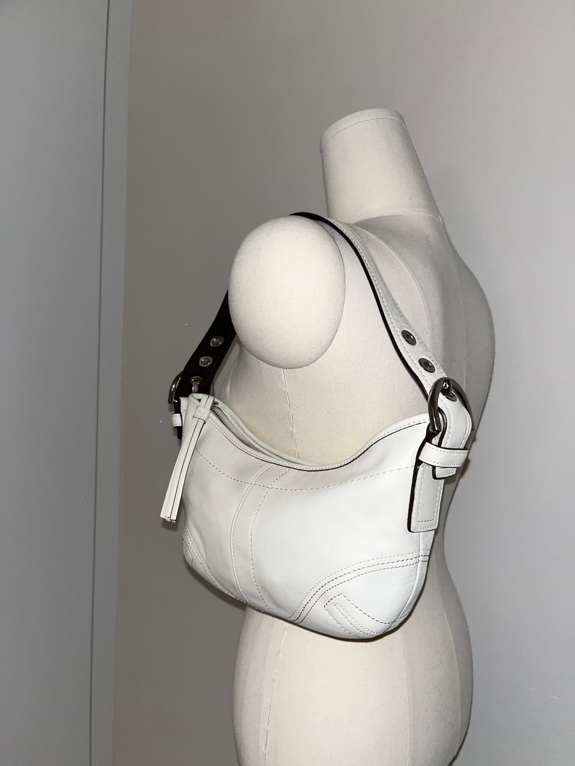 📦 Old Coach mini all white Shoulder Bag 상품이미지5