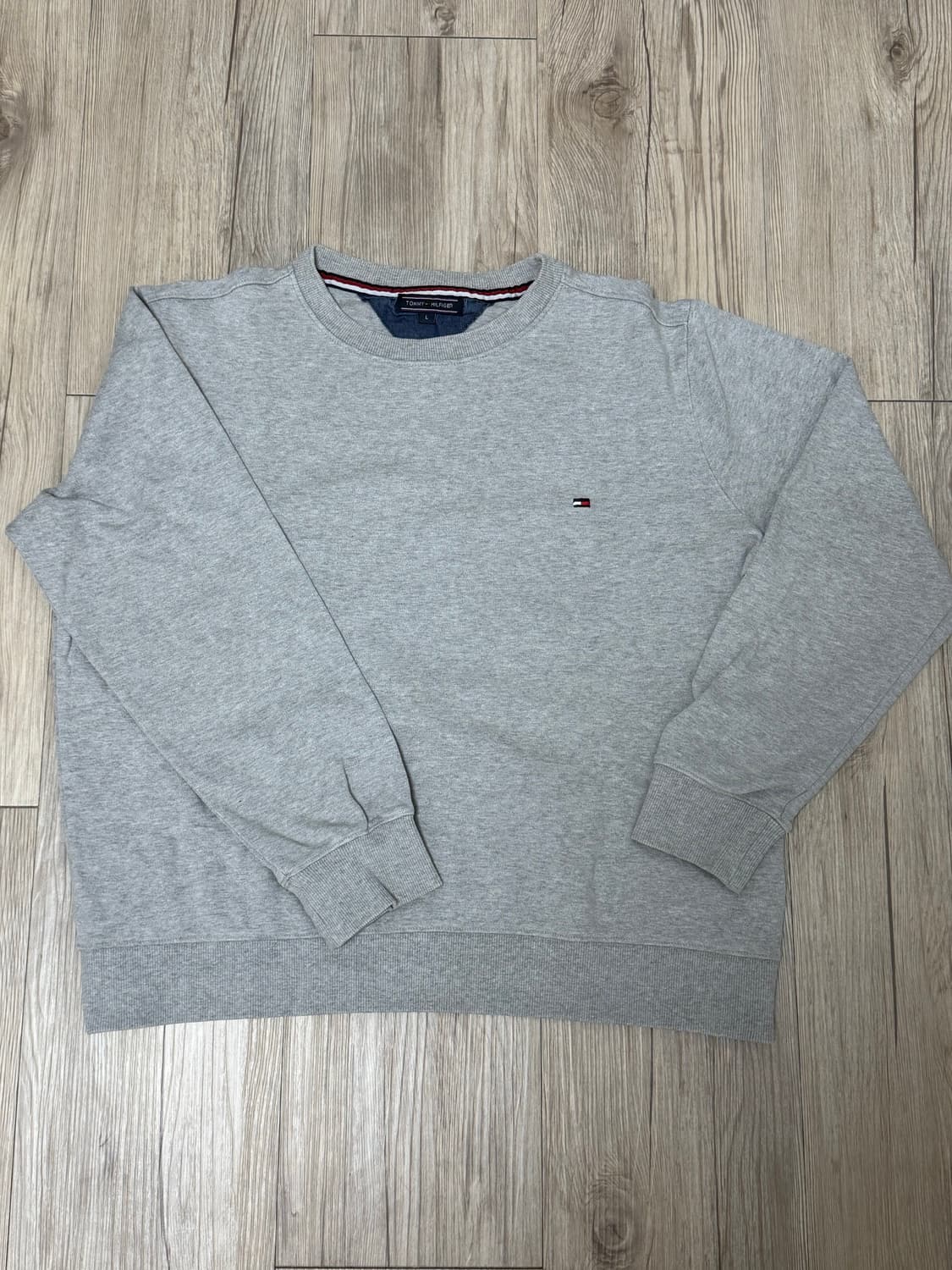 타미힐피거 맨투맨 상품이미지1