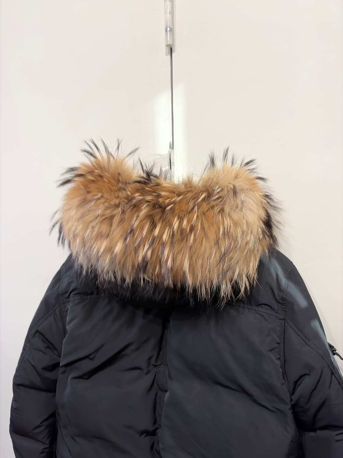 디스퀘어드 멀티지퍼 라쿤 퍼 다운 패딩 자켓 상품이미지4