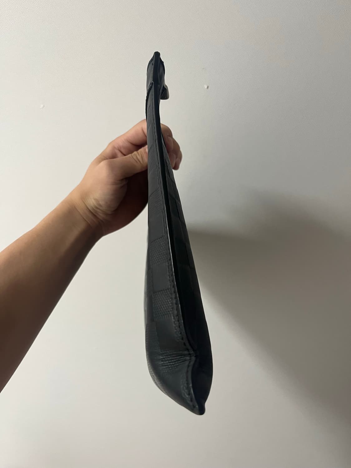 루이비통 다미에 인피니 클러치 상품이미지3