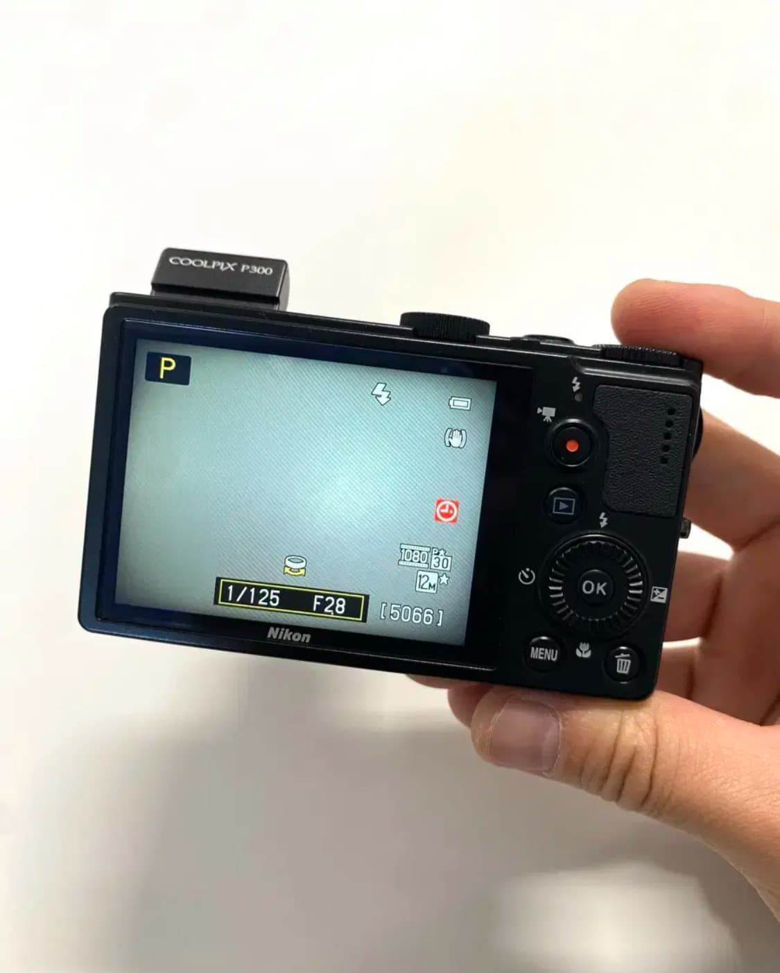 니콘 쿨픽스 P300 디지털 카메라 상품이미지3