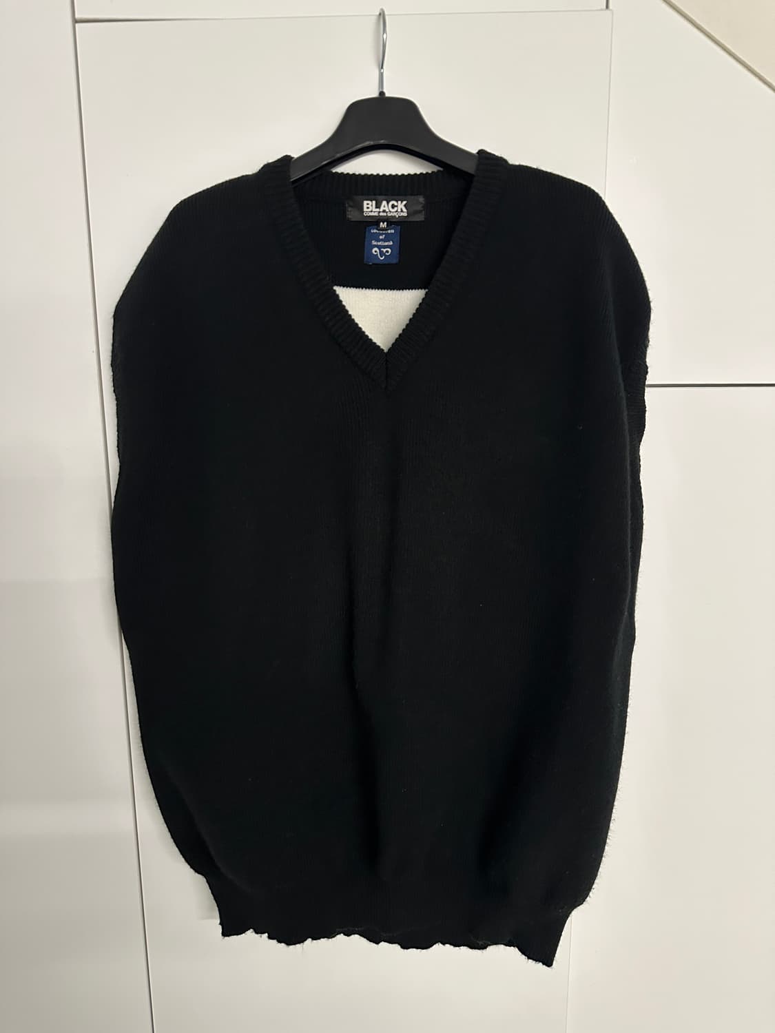 [M] 꼼데가르송 블랙라인 니트 베스트 상품이미지1