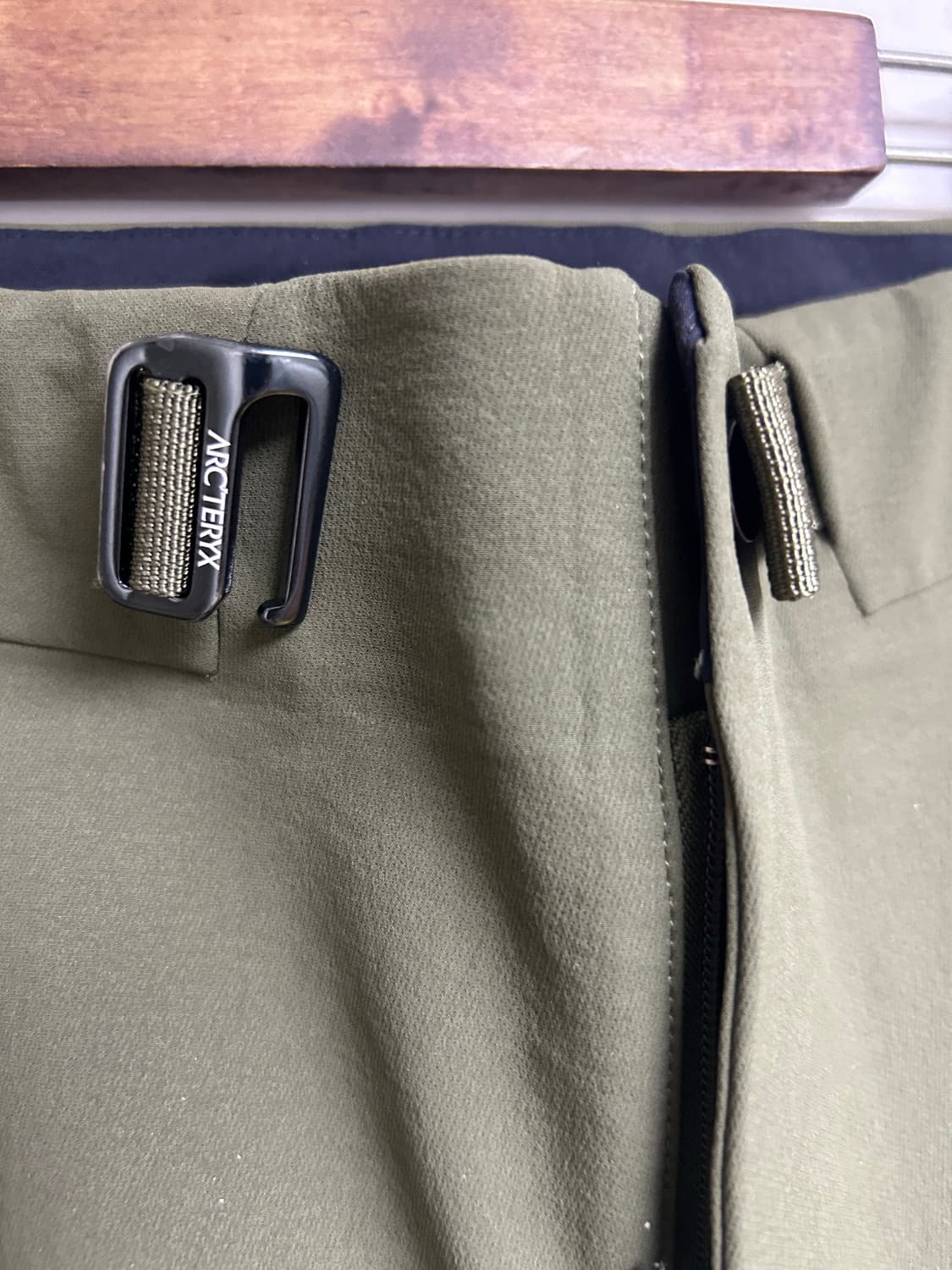 아크테릭스 신상감마팬츠  올리브 30 상품이미지5