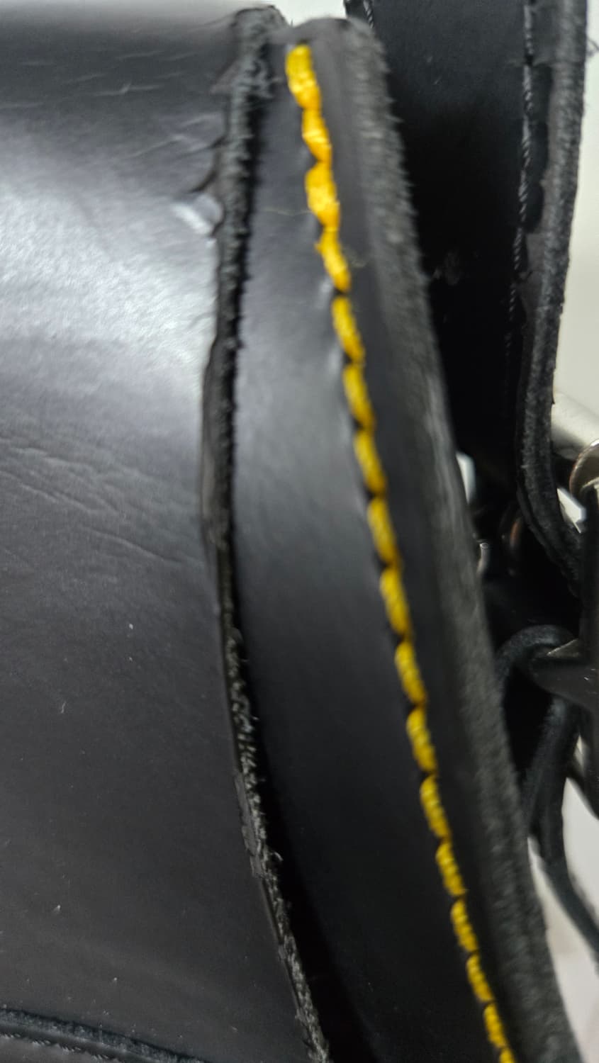 닥터마틴 테슬 레더백 상품이미지4