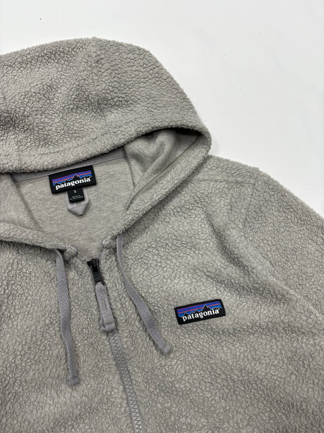 파타고니아 라이트그레이 플리스 후드집업 상품이미지4