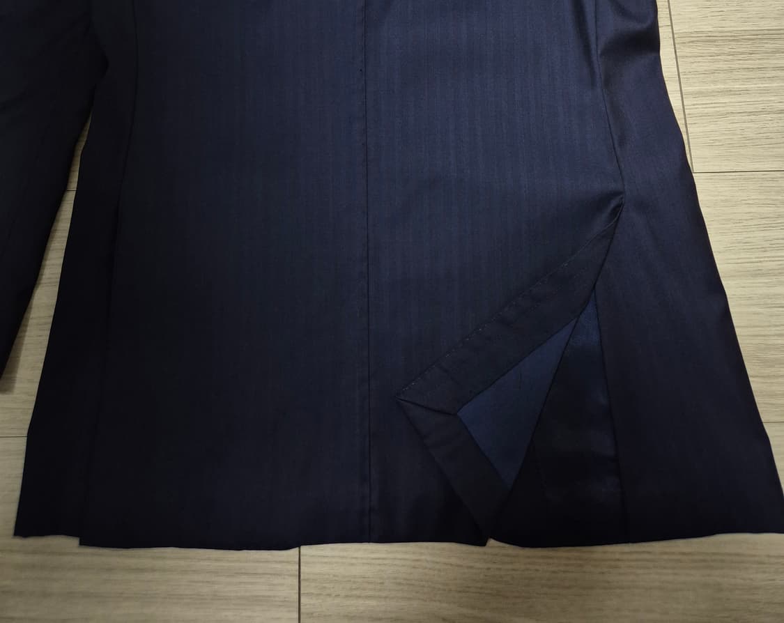 브릴라퍼일구스토 네이비 수트 48,링자켓,라르디니,빔즈 상품이미지4