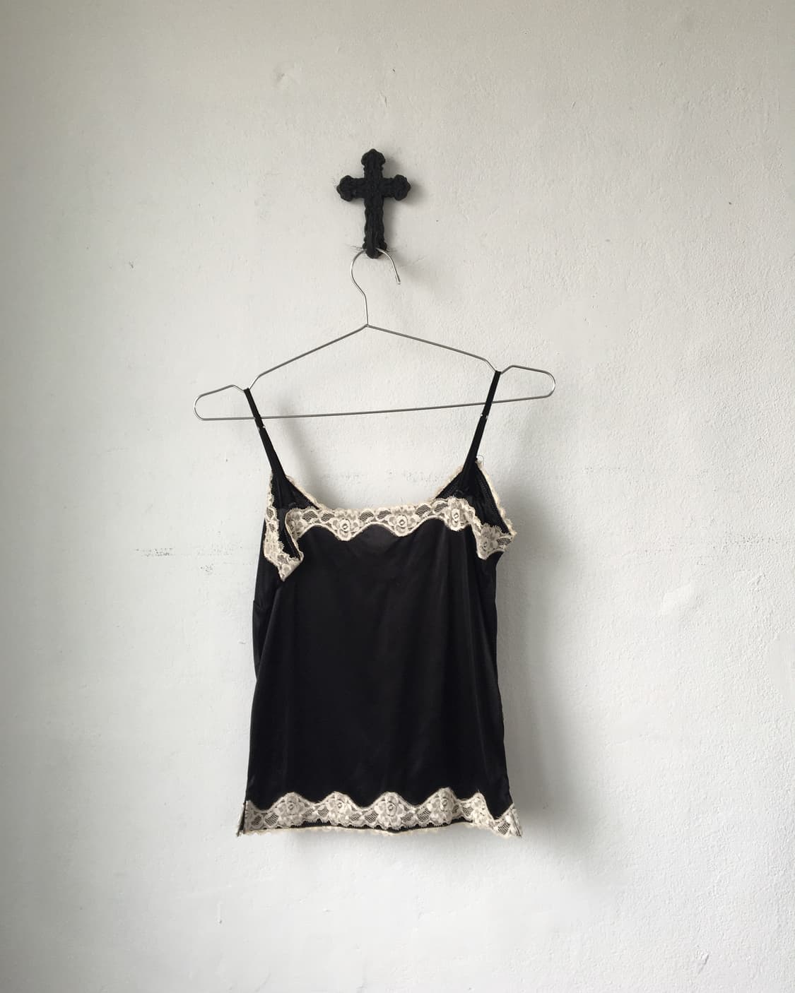 Lace trimming sleeveless 상품이미지3