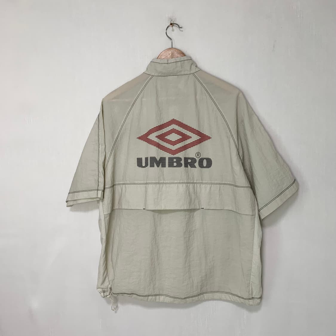 엄브로 반팔 아노락 바람막이 셔츠 라이트 그레이 남성 100 오버사이즈 상품이미지9