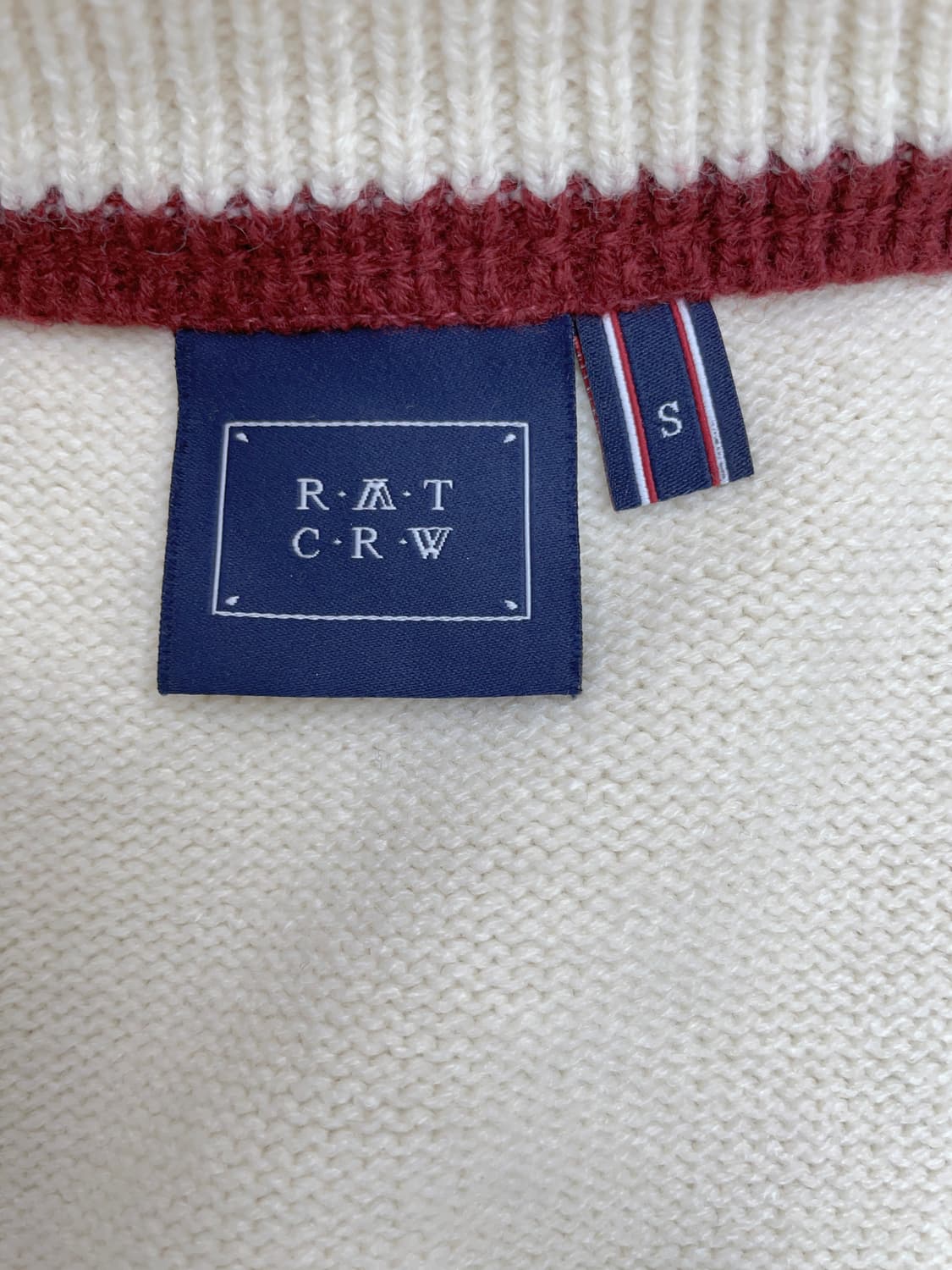 로맨틱크라운 케이블 배색 가디건 상품이미지7