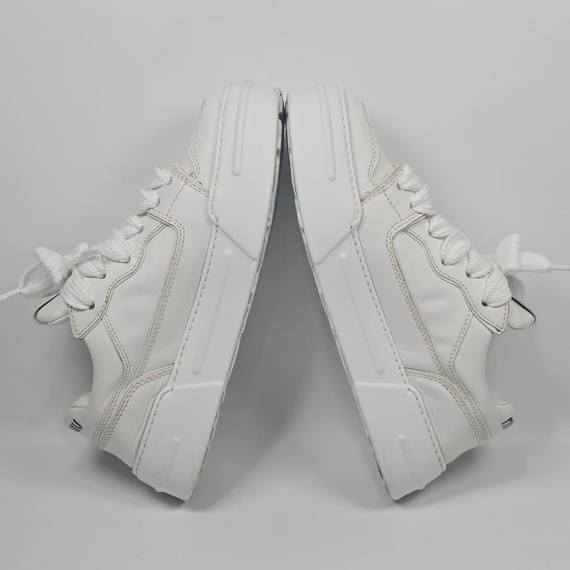 미우미우 로고 레더 스니커즈 ( 230 ) 상품이미지5