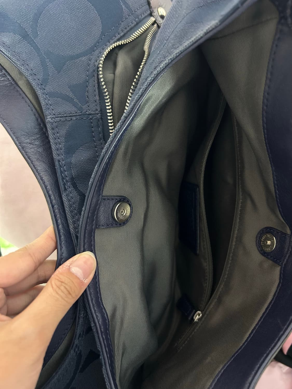 코치 네이비블루 여름 보부상 숄더백 모던 상품이미지9