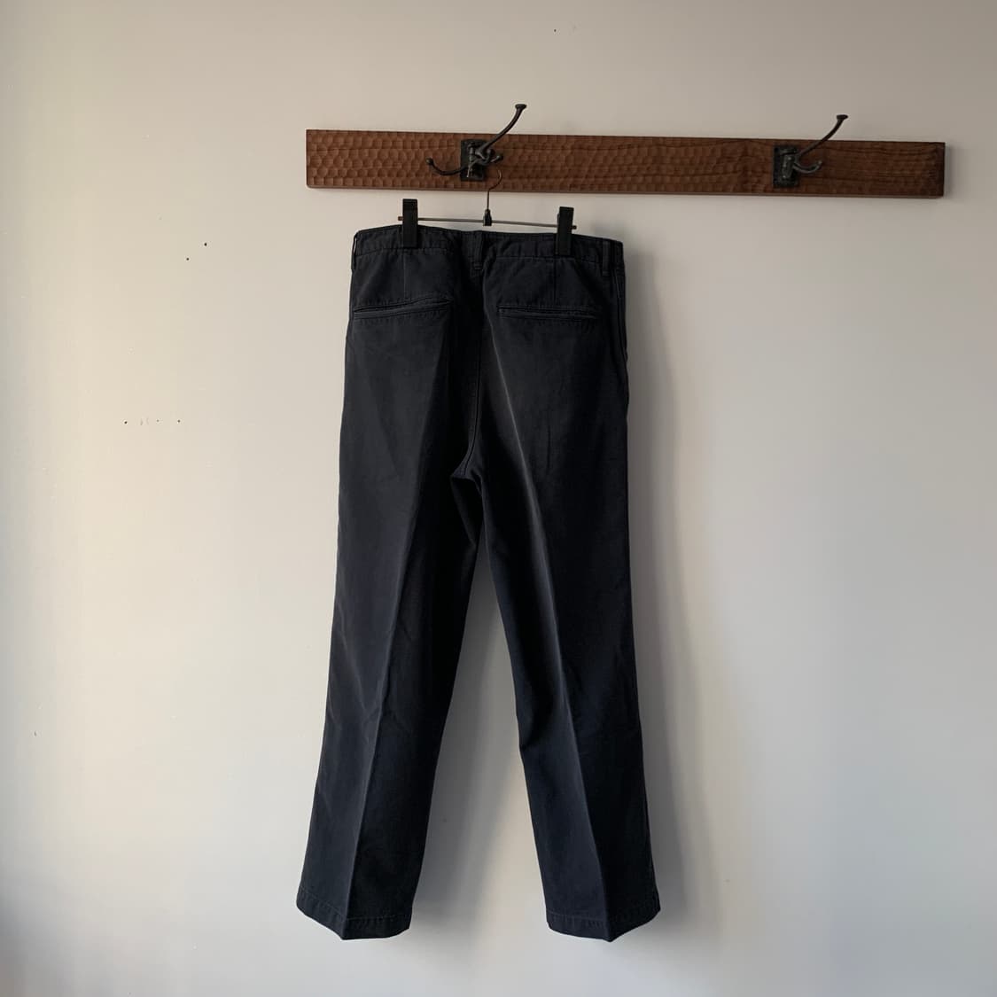 24fw FIELD CHINO PANTS DMGD 상품이미지3