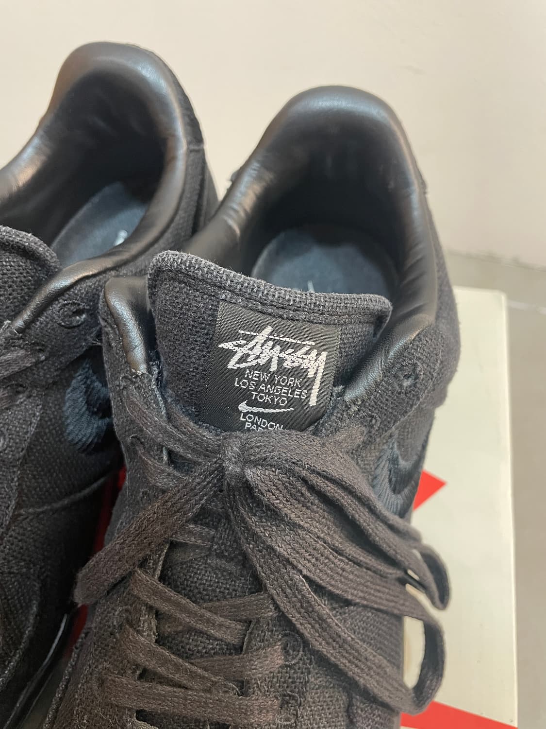 나이키 스투시 에어포스1 블랙 290 상품이미지6