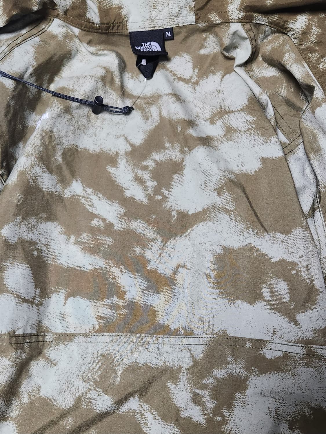 노스페이스 밀리터리 바람막이 M (95-100) 상품이미지3