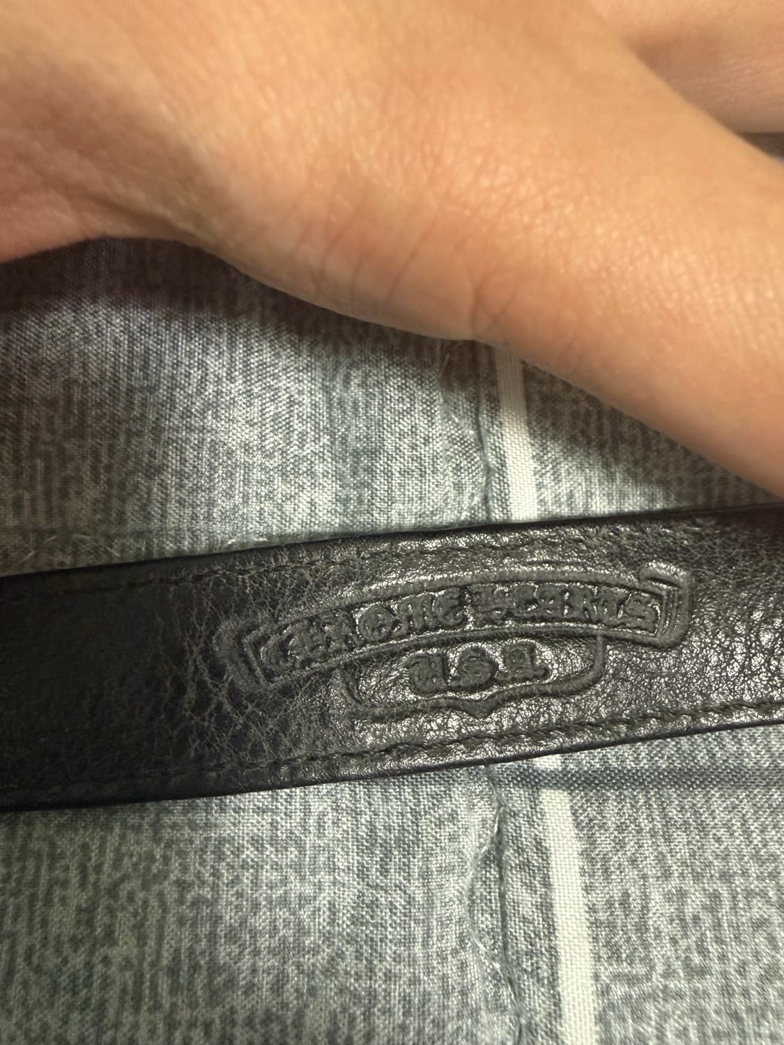 크롬하츠 플레어 3버튼 레더팔찌 거의새거 단품 상품이미지4