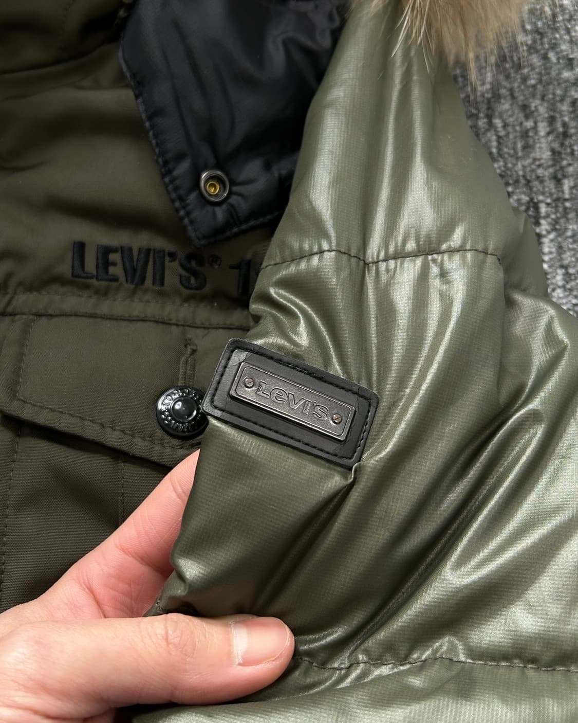 리바이스키즈 카키 패딩 점퍼  상품이미지4