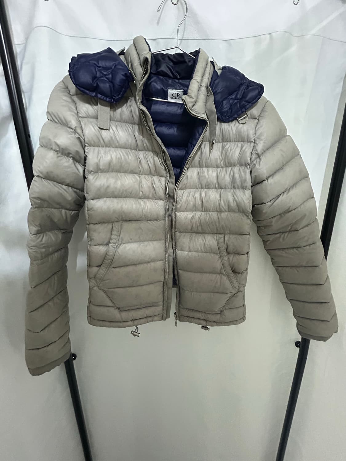 CP컴퍼니 경량 패딩  상품이미지1