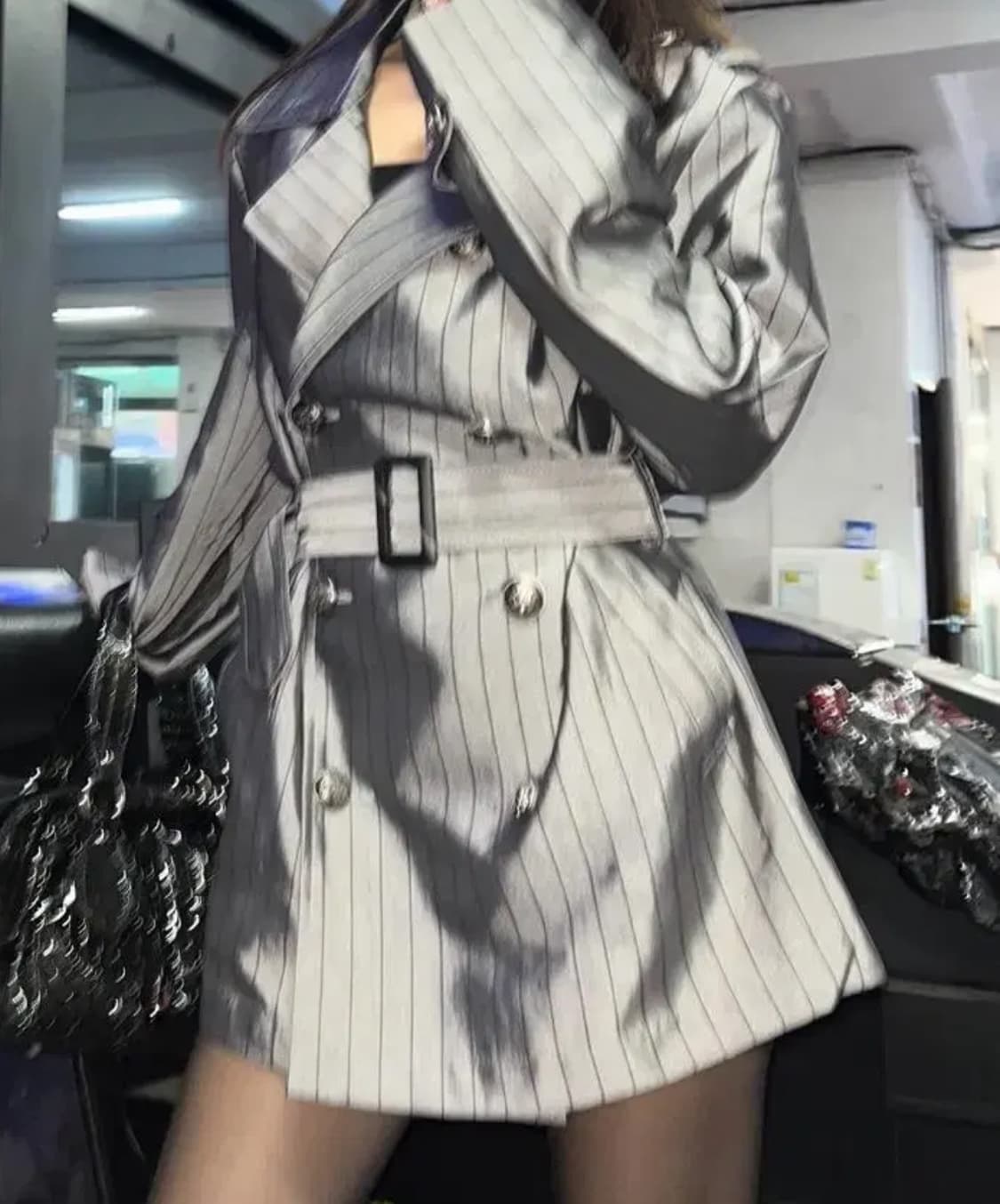 빈티지 샤이닝 실버 코트 상품이미지2