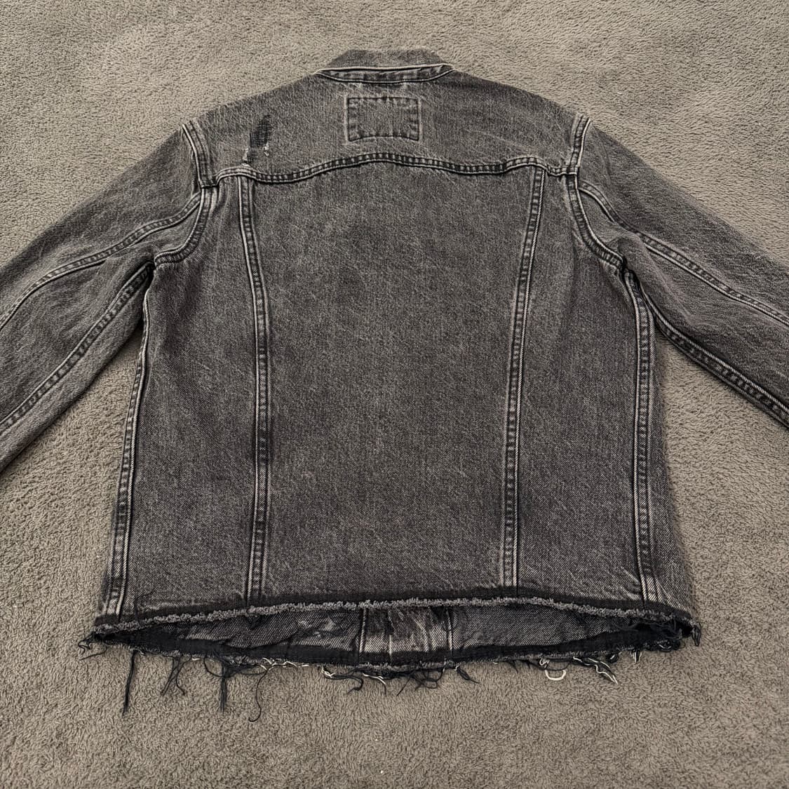 [ 정품/S ] 리바이스 알터드 트러커 흑청데님 자켓 상품이미지4