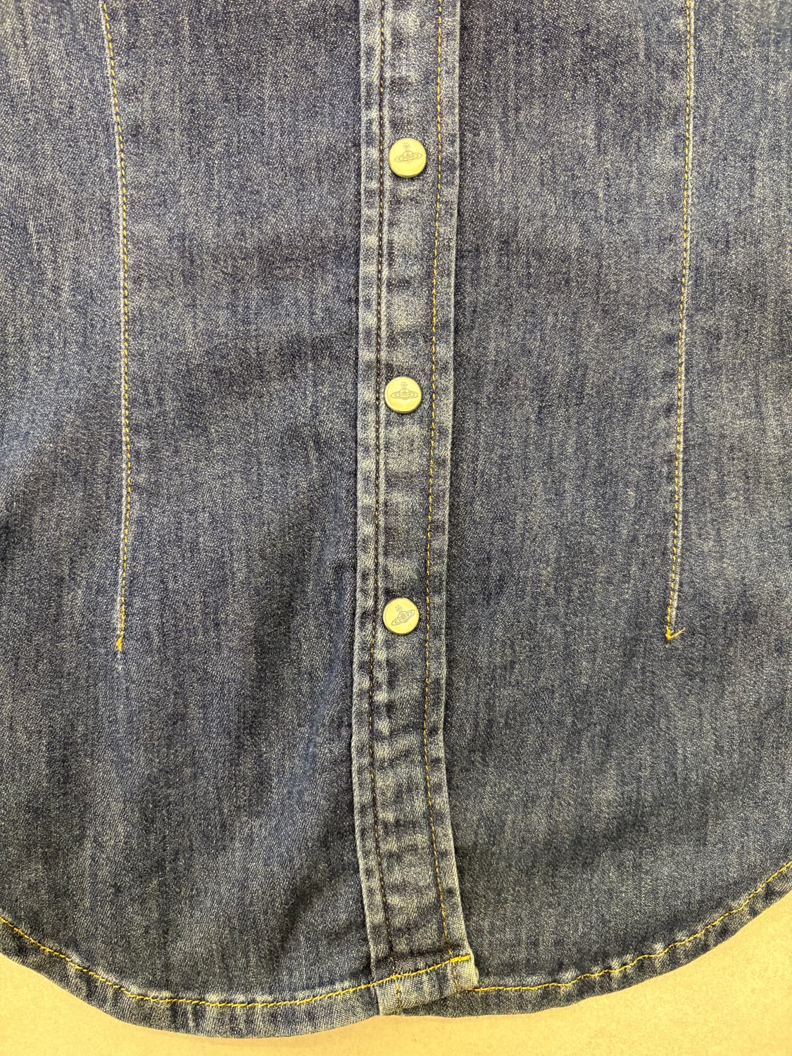 비비안 웨스트우드 x Lee 데님 셔츠 상품이미지6